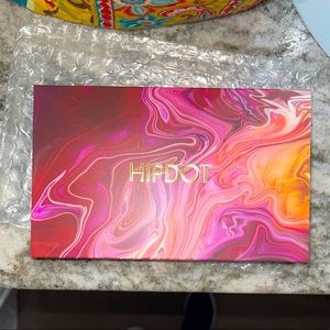 HIPDOT Eyeshadow Palette